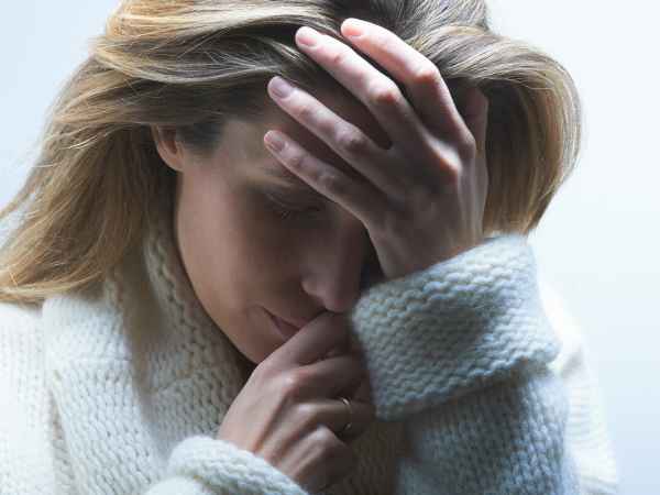 Девушка с психическими расстройствами Девушка с психическими расстройствами