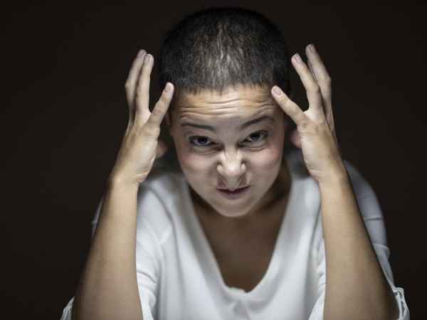 Девушка в гневе Девушка в гневе